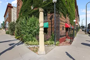 1204 Harmon Pl, Minneapolis, MN 55403 - Photo 2