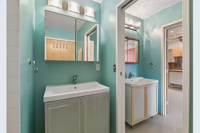 225 9th Street E #304, Saint Paul, MN 55101 - Photo 36
