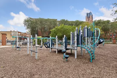 225 9th Street E #304, Saint Paul, MN 55101 - Photo 48