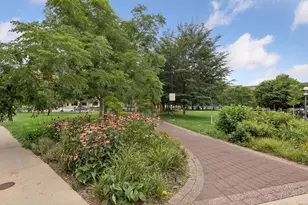 225 9th Street E, Saint Paul, MN 55101 - Photo 44