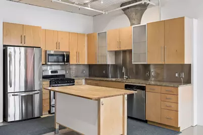 225 9th Street E #304, Saint Paul, MN 55101 - Photo 26