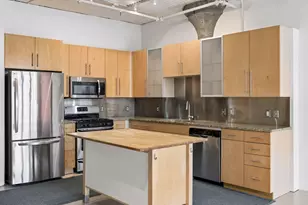 225 9th Street E, Saint Paul, MN 55101 - Photo 26