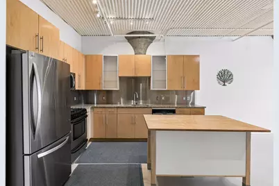 225 9th Street E #304, Saint Paul, MN 55101 - Photo 28