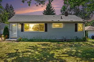 1460 Sherren Ave E, Maplewood, MN 55109 - Photo 1