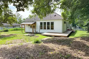 522 W Spruce St, Fergus Falls, MN 56537 - Photo 1