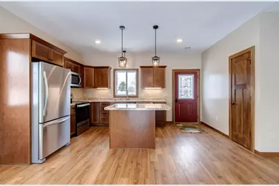 411 Bullis Street, Kenyon, MN 55946 - Photo 8