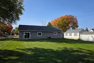 411 Bullis St, Kenyon, MN 55946 - Photo 22