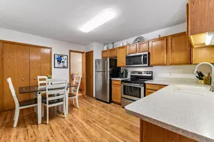 9449 Jewel Ln N, Maple Grove, MN 55311 - Photo 8
