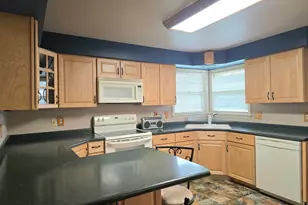 1301 9th St, International Falls, MN 56649 - Photo 14