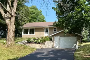 31465 Northfield Blvd, Northfield, MN 55057 - Photo 2