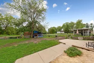 616 1st St N, Montgomery, MN 56069 - Photo 10