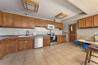 616 1st Street N, Montgomery, MN 56069 - Photo 38