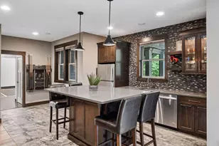 5290 Shenandoah Ln N, Plymouth, MN 55446 - Photo 52