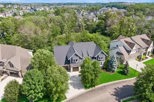 5290 Shenandoah Ln N, Plymouth, MN 55446 - Photo 2