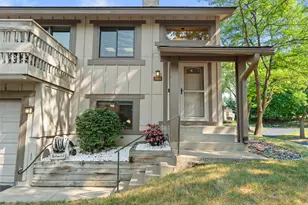 7232 Woodstock Curv, Bloomington, MN 55438 - Photo 2