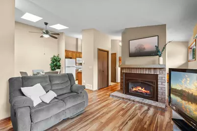 7232 Woodstock Curve, Bloomington, MN 55438 - Photo 14