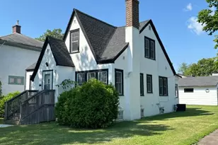 3301 2nd Ave W, Hibbing, MN 55746 - Photo 1