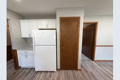 305 W 3rd Street, Winthrop, MN 55396 - Photo 12