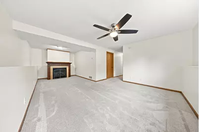 2643 Guthrie Avenue N, Oakdale, MN 55128 - Photo 24