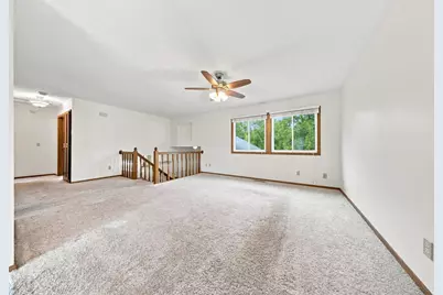 2643 Guthrie Avenue N, Oakdale, MN 55128 - Photo 6