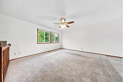 2643 Guthrie Avenue N, Oakdale, MN 55128 - Photo 4