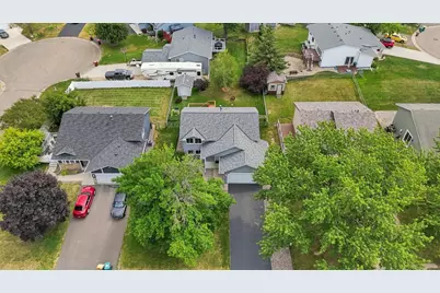 2643 Guthrie Avenue N, Oakdale, MN 55128 - Photo 34