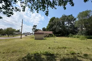 3164 Centerville Rd, Vadnais Heights, MN 55127 - Photo 1