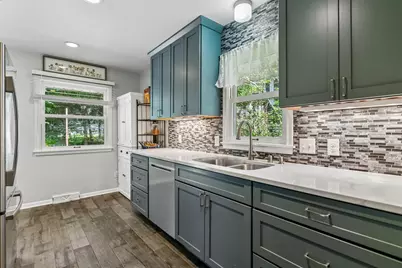 1414 Lancaster Avenue, Saint Louis Park, MN 55426 - Photo 4
