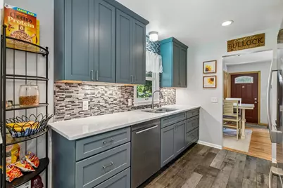 1414 Lancaster Avenue, Saint Louis Park, MN 55426 - Photo 6