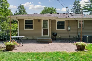 1414 Lancaster Ave, Saint Louis Park, MN 55426 - Photo 30