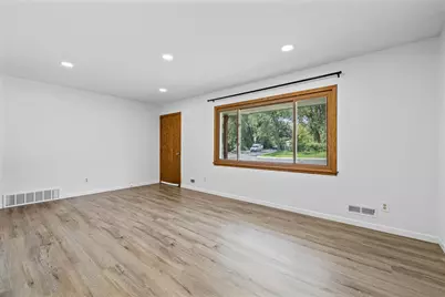 4321 Pleasant Street SE, Prior Lake, MN 55372 - Photo 2