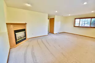 1043 Lawrence Cir, Sartell, MN 56377 - Photo 12