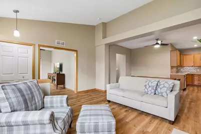 3873 Lawndale Lane N, Plymouth, MN 55446 - Photo 10