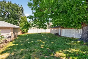 1535 McLean Ave, Saint Paul, MN 55106 - Photo 22