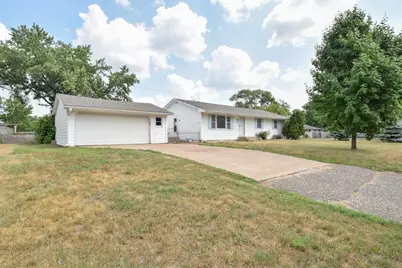 101 98th Avenue NE, Blaine, MN 55434 - Photo 8