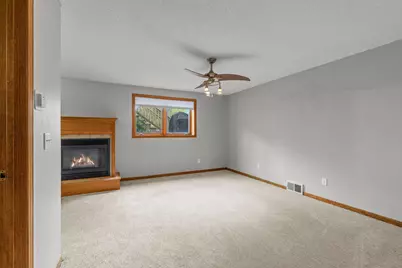 14366 Europa Avenue, Apple Valley, MN 55124 - Photo 32