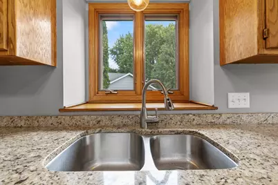 14366 Europa Avenue, Apple Valley, MN 55124 - Photo 10