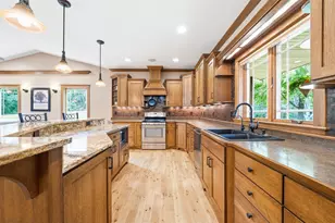 3123 Crestwood Dr NE, Alexandria, MN 56308 - Photo 8