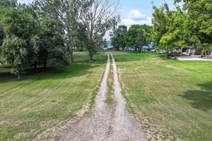 3123 Crestwood Dr NE, Alexandria, MN 56308 - Photo 52