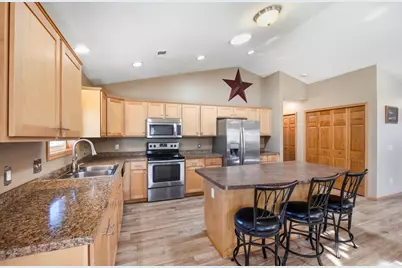505 Simon Avenue W, Dassel, MN 55325 - Photo 6