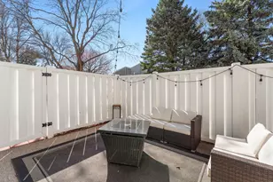 5550 Bimini Dr, Minnetonka, MN 55343 - Photo 32