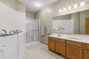 6936 Inverness Ct, Inver Grove Heights, MN 55077 - Photo 30