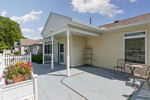 6936 Inverness Ct, Inver Grove Heights, MN 55077 - Photo 4