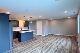 3202 Scotch Ln, Mankato, MN 56001 - Photo 8