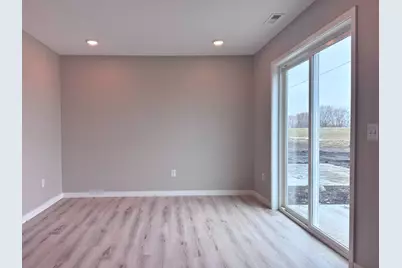 3202 Scotch Lane, Mankato, MN 56001 - Photo 10