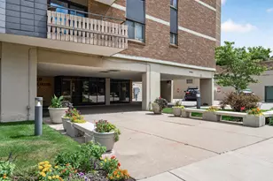 410 Groveland Ave, Minneapolis, MN 55403 - Photo 32