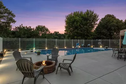 8754 Ridge Ponds Court, Victoria, MN 55386 - Photo 2