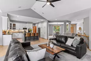 8754 Ridge Ponds Ct, Victoria, MN 55386 - Photo 10