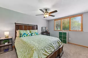 8754 Ridge Ponds Ct, Victoria, MN 55386 - Photo 32