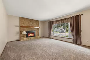470 16th St NE, Owatonna, MN 55060 - Photo 6